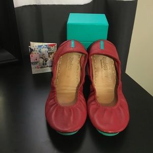 Tieks cardinal red size 7